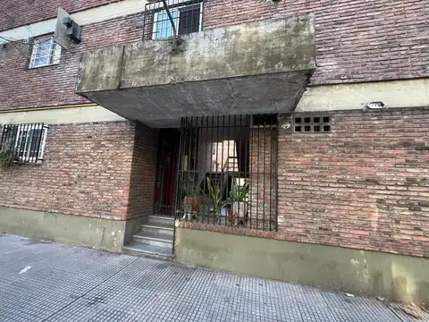 Lascano 3700, Piso PB