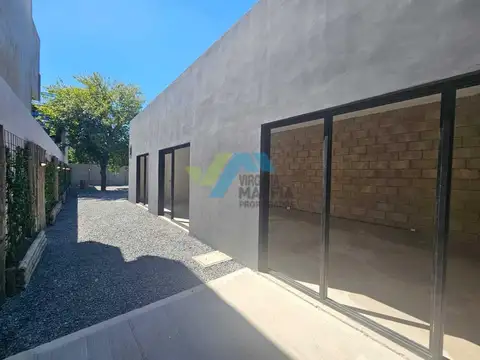 Local  en VENTA Y ALQUILER en Caamaño, Pilar, G.B.A. Zona Norte