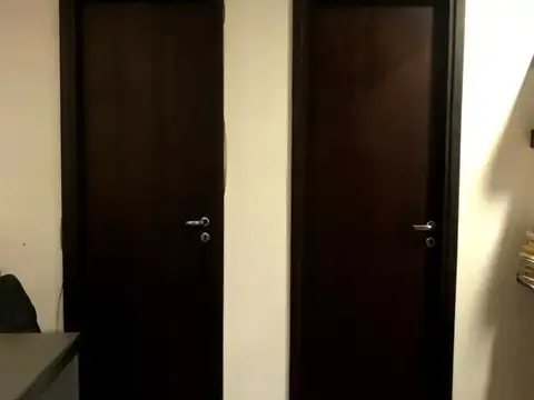 Oficina 3 ambientes con 2 baños