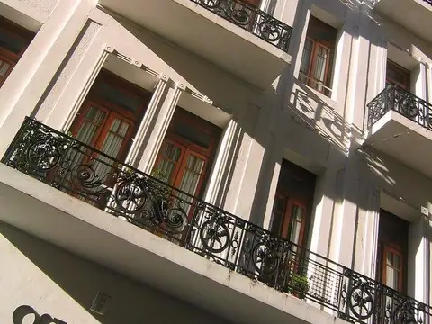 VENTA - HOTEL/HOSTEL - SAN TELMO