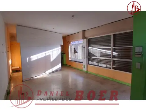 Local en Alquiler en Villa Ballester, $ 580.000