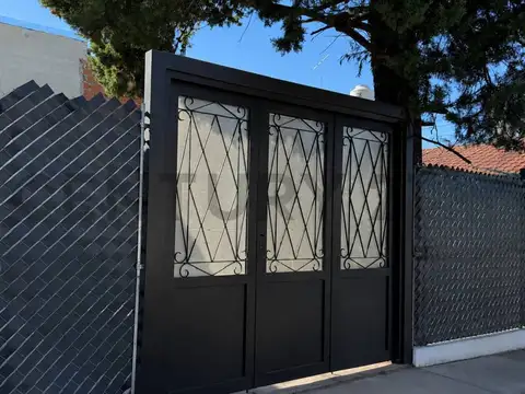 Oportunidad. Casa refaccionada 75% a estrenar