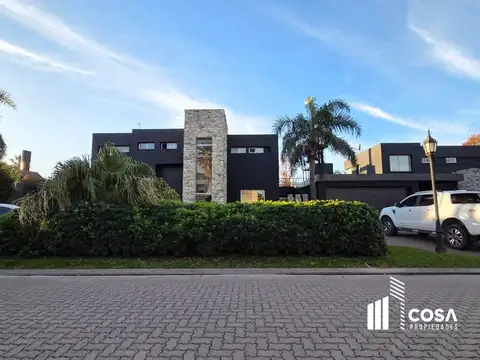 Funes Hills Miraflores Funes