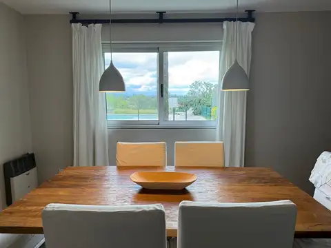 Casa en Venta en La Carolina, USD 435.000