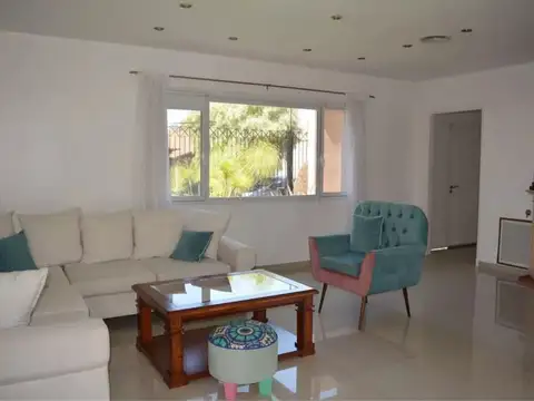 Avenida Perdriel 500