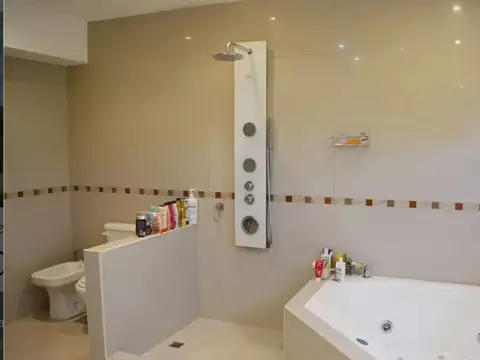 Avenida Perdriel 500