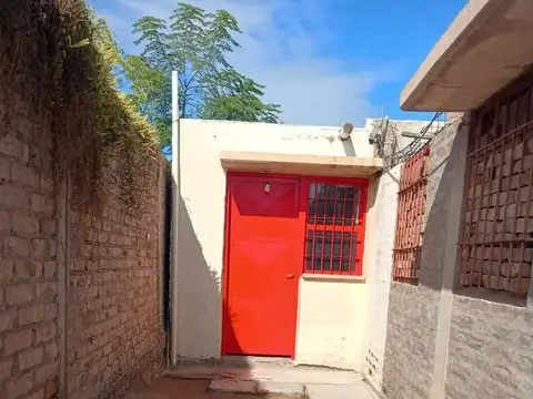 VENTA DE TERRENO CON DEPARTAMENTOS EN GUAYMALLEN