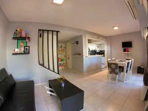 Departamento 3 ambientes con 2 baños