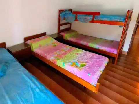 Depto Tipo Casa en Venta de 5 ambientes