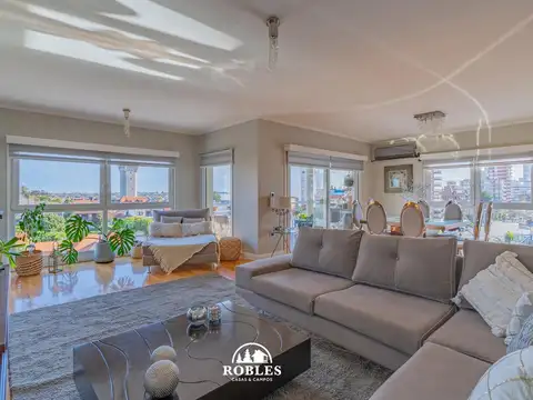 Departamento en Venta de 4 ambientes