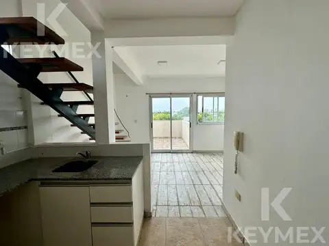 Departamento en Alquiler con 1 cocheras