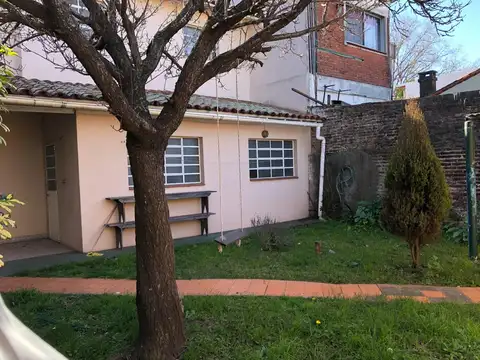 Presidente Santiago Derqui 400