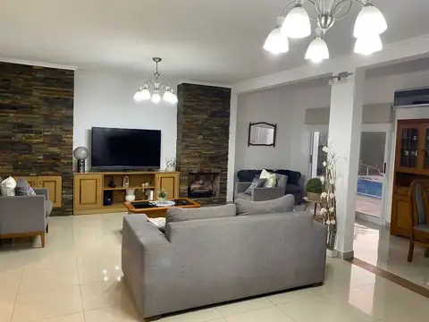 Casa en Venta en Barrancas de Iraola, USD 290.000