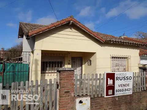 CHALET 3 AMBIENTES A RECICLAR