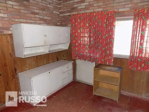 CHALET 3 AMBIENTES A RECICLAR