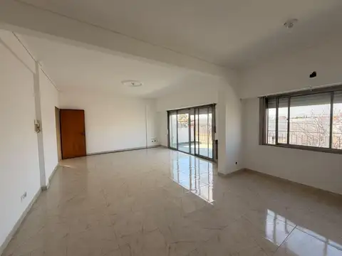 ALQUILER DEPARTAMENTO CON CASA PATIO TERRAZA OFICINA LANÚS OESTE