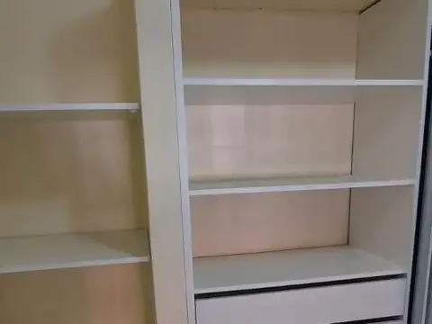 Depto Tipo Casa en Alquiler con 1 cocheras