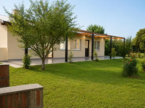 VENTA TERRENO CON 2 CABAÑAS EN CONCEPCION DEL URUGUAY ENTRE RÍOS
