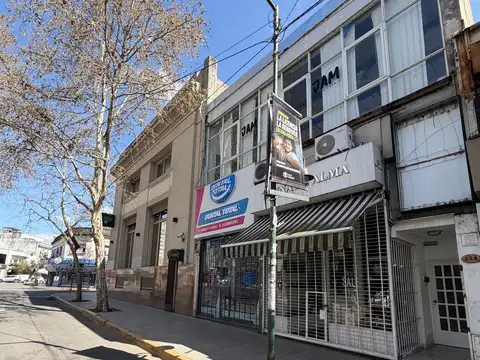 ALQUILER LOCAL COMERCIAL SAN ISIDRO CENTRO