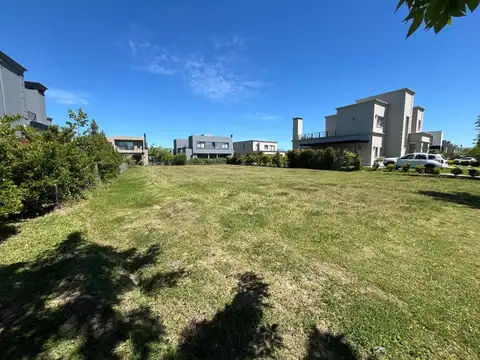Terreno en Venta en Belen de Escobar, USD 99.000