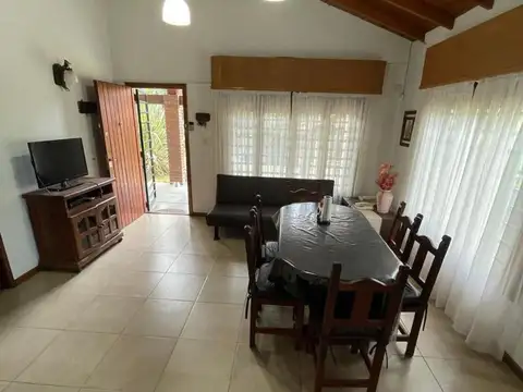 Casa en Alquiler en Valeria del Mar, $ 180.000