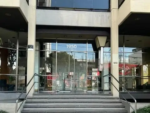 Alquiler 6 Ambientes c/2 Cocheras – Av. del Libertador