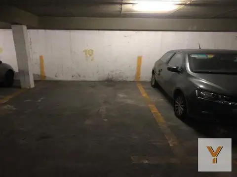 Cochera cubierta en venta - 16mts2 - La Plata