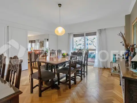 Departamento en Alquiler con 2 cocheras