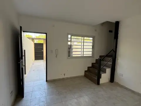 Calle 71 e/ 134 y 135 1900