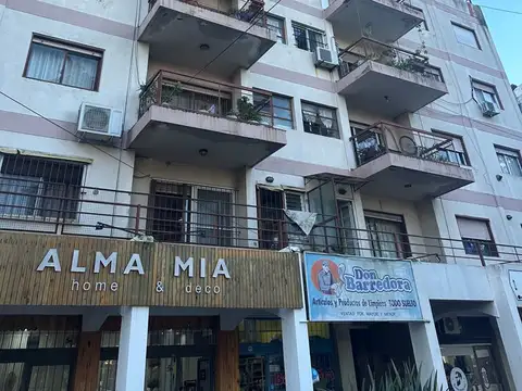 Departamento  en Venta en Ciudad Jardin, Tres de Febrero, G.B.A. Zona Oeste
