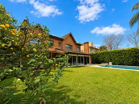 Casa en Venta, 5 Ambientes, en La Delfina, Pilar, GBA Norte