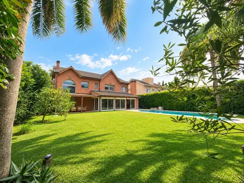 Casa en Venta, 5 Ambientes, en La Delfina, Pilar, GBA Norte