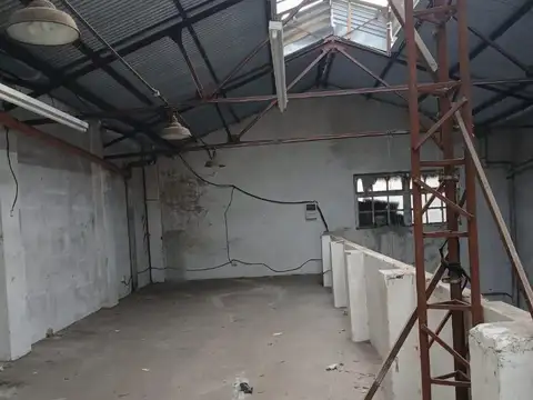 GALPON EN POMPEYA BUEN ESTADO | ALQUILER