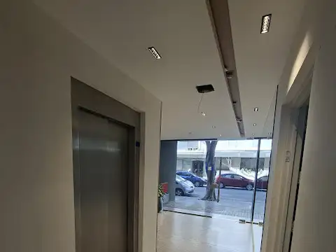 Lambaré 1100, Piso 4