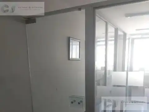 Oficina Monoambiente con 2 baños