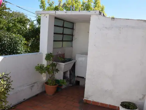 CASA EN CENTRO DE CAMPANA