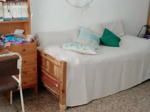 Depto Tipo Casa en Venta de 8 ambientes