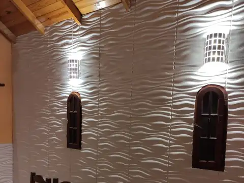 Casa Quinta De 3 Ambientes Con Pileta En Lobos A Una Cuadra De La Laguna  Apto Credito 