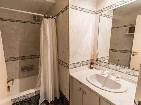 VENTA SEMIPISO 4 AMB C/DEP EN PALERMO C/BALCON!