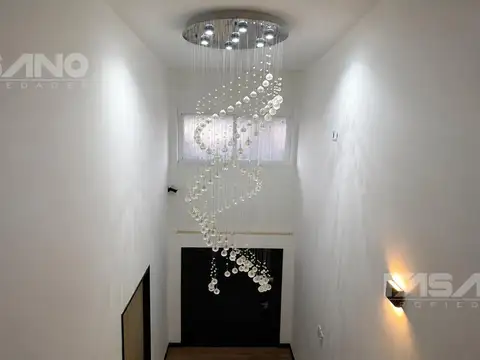 Casa en Venta en Villa Ballester, USD 250.000