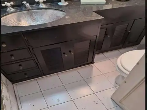 25 de Mayo e/ Arenales y Libertad