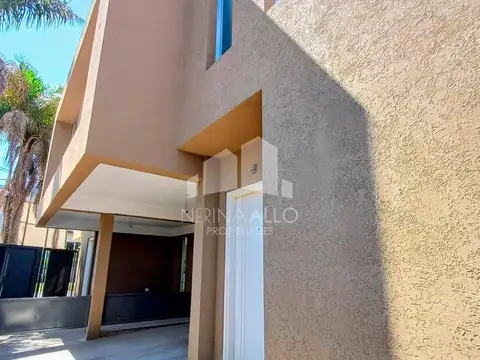 Depto Tipo Casa en Venta en Ituzaingo, USD 210.000
