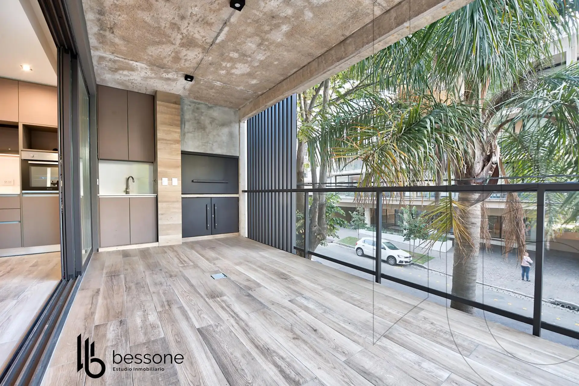 Depto 4 amb, 135m² con cochera y terraza — Zona Guemes