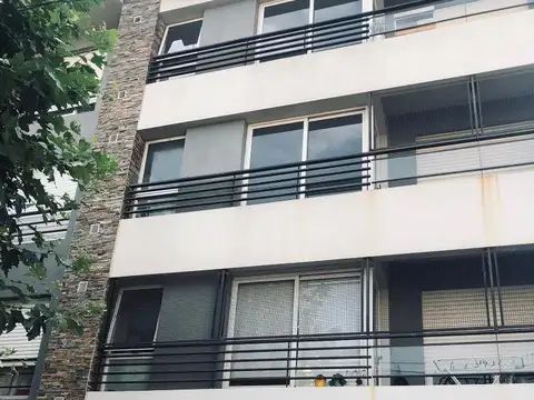 Belgrano 1260 , Piso PB