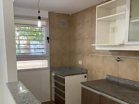 BANFIELD - depto 2 amb. en alquiler - en excelente ubicacion