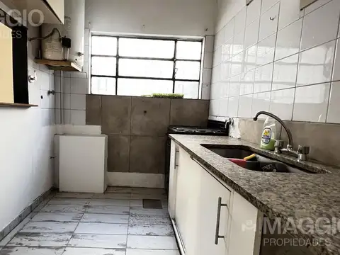 Depto Tipo Casa en Venta 45 años