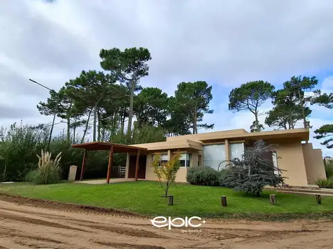 Casa en Venta en Pinamar, USD 329.000