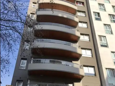 Alquiler Moderno Departamento 3 Ambientes en Zona Plaza Conesa, Quilmes.  Excelente Rentabilidad