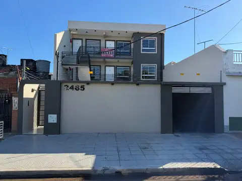 DEPARTAMENTO 2 1/2 AMB-PLANTA BAJA FRENTE - C/ PATIO - ENTREGA INMEDIATA