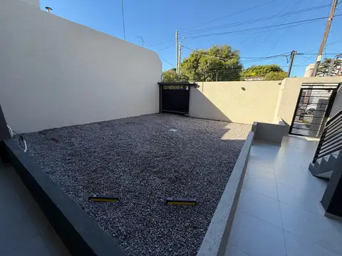 Departamento en Venta en Villa Luzuriaga, USD 70.000